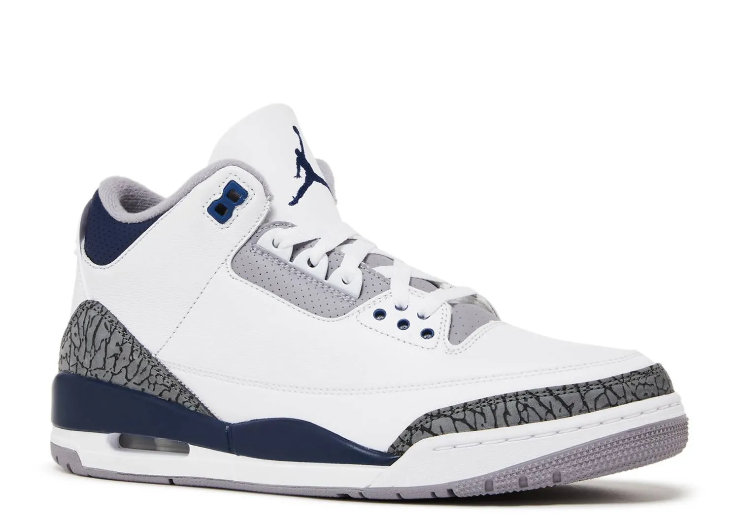 Jordan Retro 3’s Midnight Navy Men