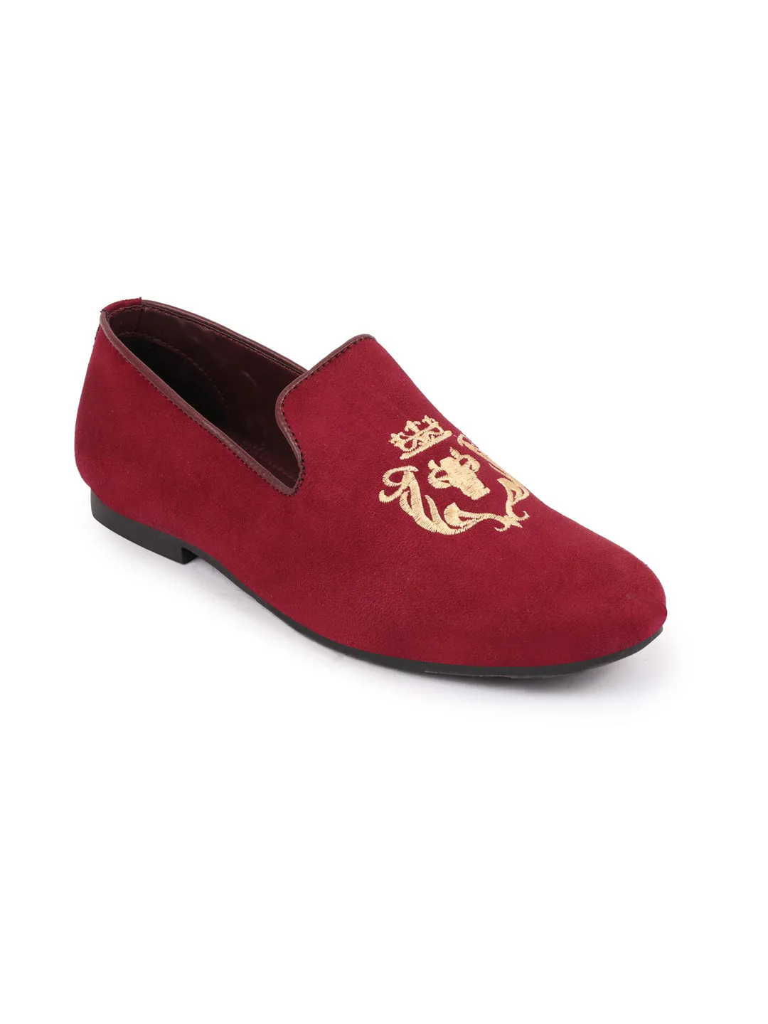 Men Cherry Embroidered Velvet Slip On Loafers