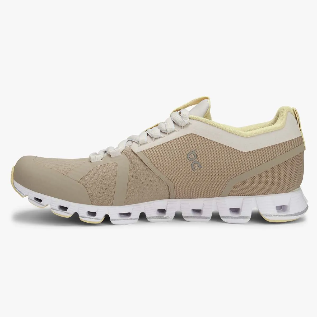 'On Running' Women's Cloud - Sand / Pearl