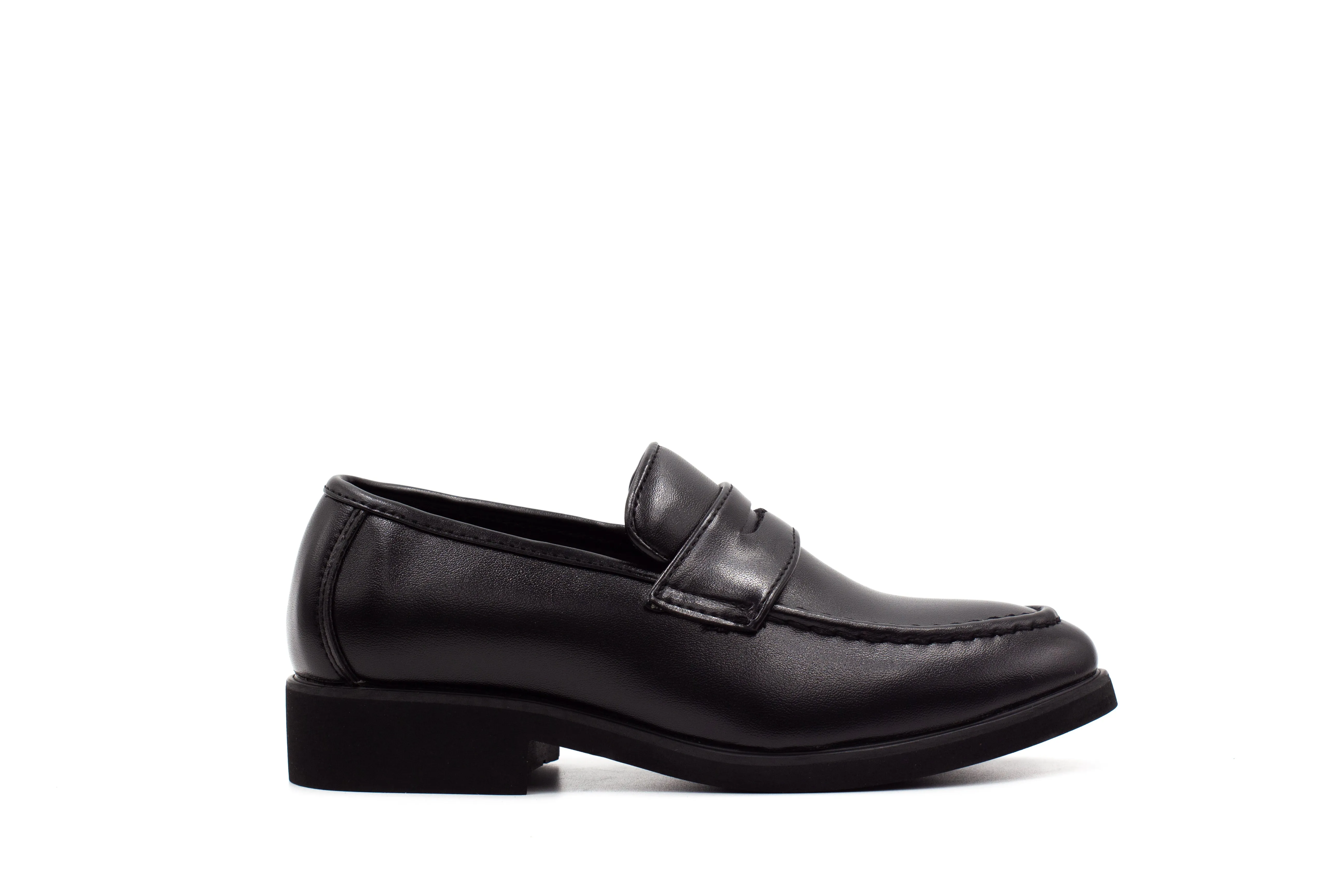 Matte Black Oslo Loafers for Men - Stylish and Comfortable